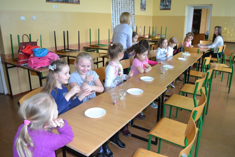 Podstawówka z samolotem ponownie wyląduje na Wyszyńskiego 44. W swoje mury zaprasza więc przedszkolaki