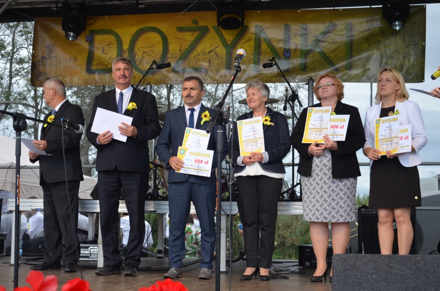 Tłumy na dożynkach. Z okazji rolniczego święta zaśpiewał Zenon Martyniuk