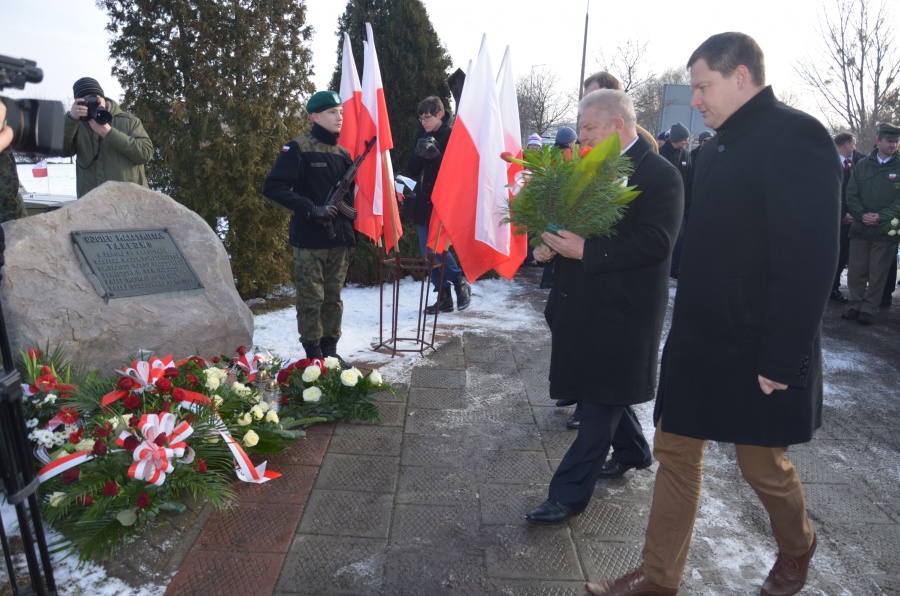 155. rocznica wybuchu Powstania Styczniowego. Złożono kwiaty na Wale Tarejwy