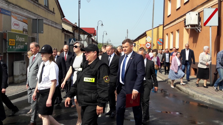 Poloneza czas zacząć! Już po raz drugi zatańczyli na rynku