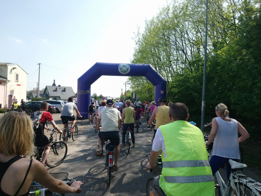 Majówka w Żychlinie. 500 rowerzystów na starcie rajdu