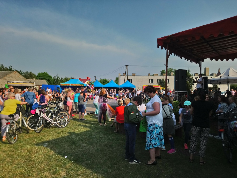 Majówka w Żychlinie. 500 rowerzystów na starcie rajdu