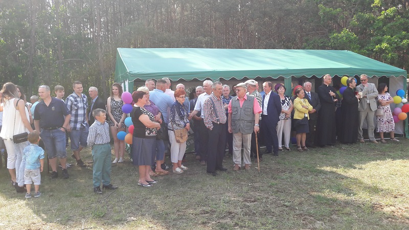 Festyn dla mieszkańców. Świetlica wiejska otwarta i poświęcona