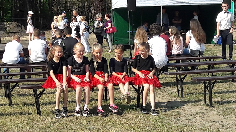 Festyn dla mieszkańców. Świetlica wiejska otwarta i poświęcona