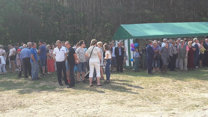 Festyn dla mieszkańców. Świetlica wiejska otwarta i poświęcona