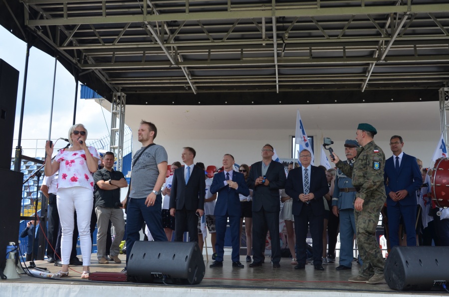 Młodzi koninianie stanęli na granicach Polski. Dziś świętują Dzień Dziecka