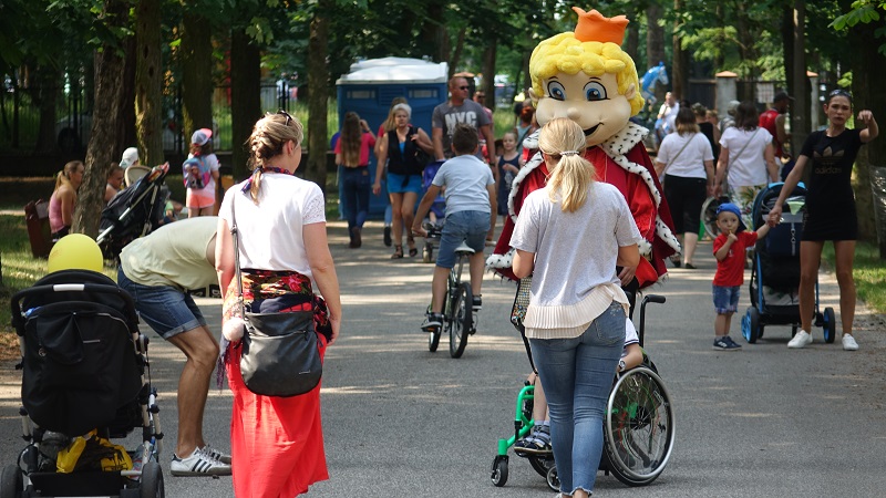 Piknik w parku Chopina. Dzieci dowiedziały się, za co odpowiadają wiceprezydenci Konina