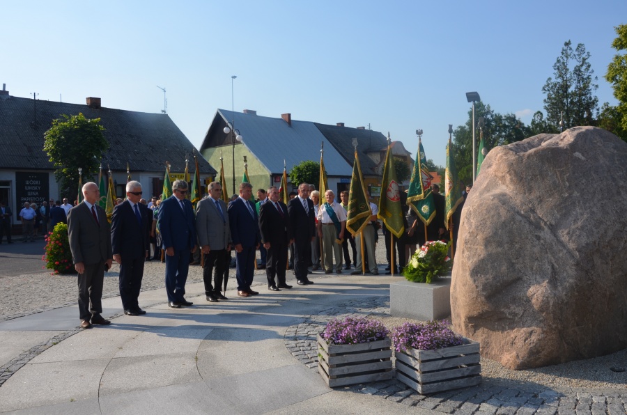 W Kleczewie powiewają zielone sztandary. Świętują tam ludowcy z całej Wielkopolski