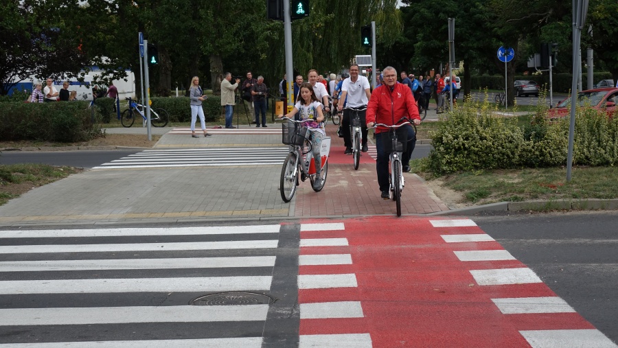 Pierwsza przejażdżka konińskim rowerem miejskim. Ruszył system wypożyczalni