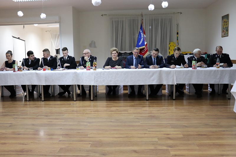 Strażacy-ochotnicy odpowiadają na każde wezwanie. Jeżdżą na akcje, szkolą się i spotykają z mieszkańcami