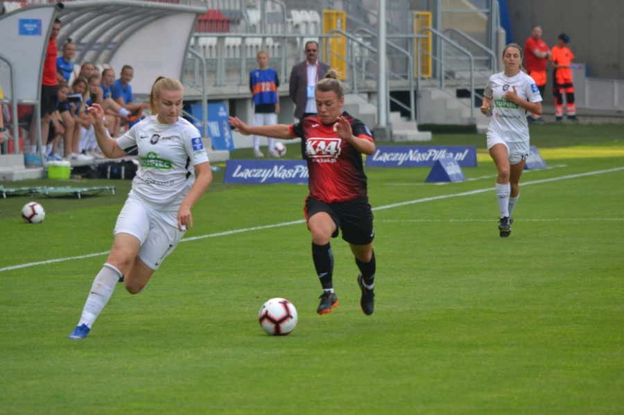 Medyk wywalczył Puchar Polski! Koninianki pokonały w Łodzi Czarnych Sosnowiec 4:3 (3:0)