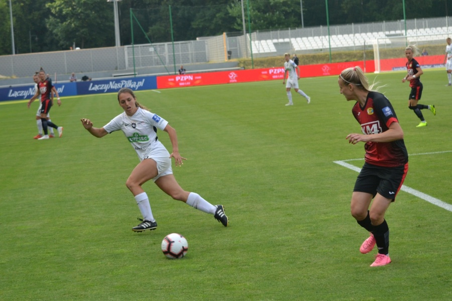 Medyk wywalczył Puchar Polski! Koninianki pokonały w Łodzi Czarnych Sosnowiec 4:3 (3:0)