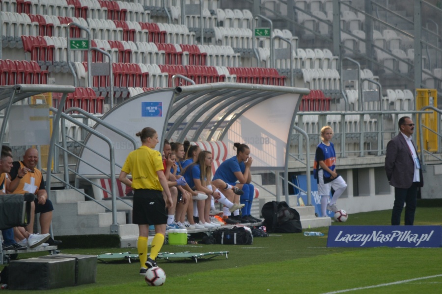 Medyk wywalczył Puchar Polski! Koninianki pokonały w Łodzi Czarnych Sosnowiec 4:3 (3:0)