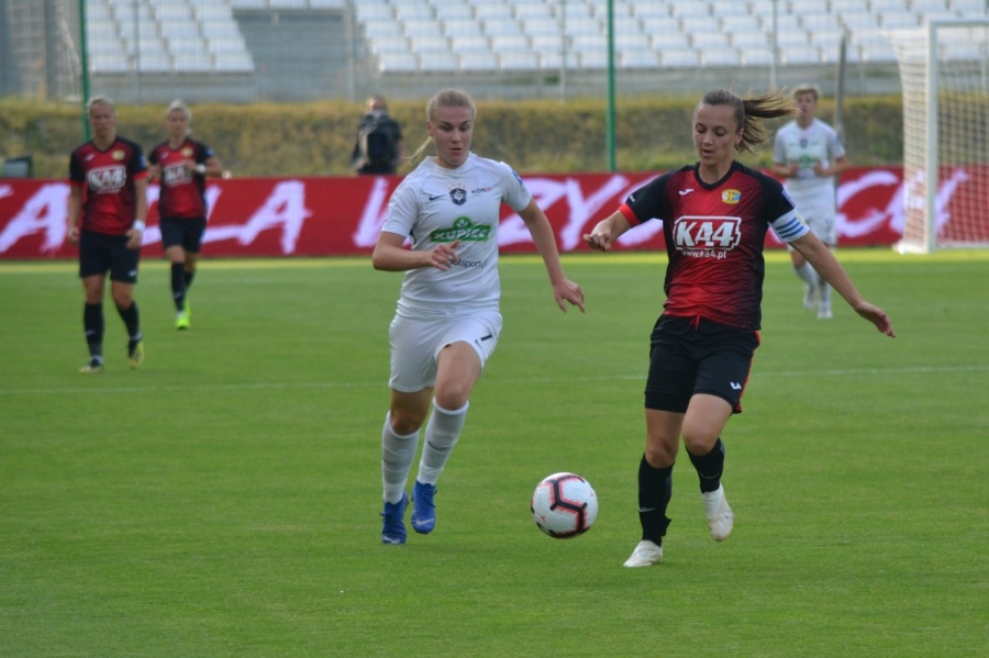 Medyk wywalczył Puchar Polski! Koninianki pokonały w Łodzi Czarnych Sosnowiec 4:3 (3:0)