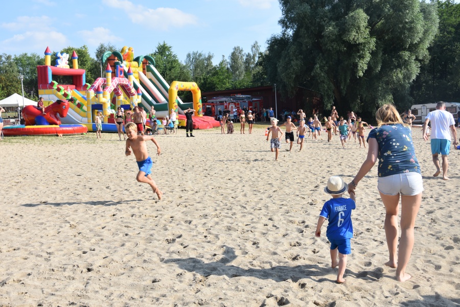 Na plaży – relaks i zabawa. Trwa Piknik Wilczyński