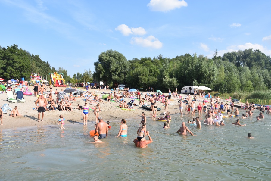 Na plaży – relaks i zabawa. Trwa Piknik Wilczyński
