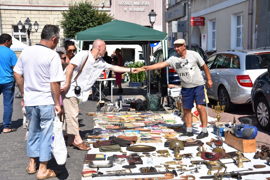Tłumy na placu Wolności. Dziś Jarmark św. Bartłomieja, jutro powtórka