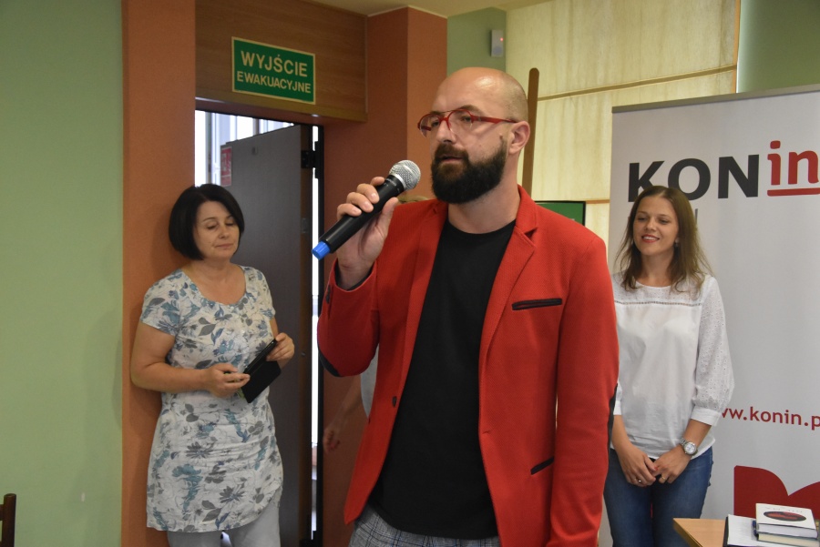 Mariusz Szczygieł gościem „Konin lubi książki 4”. O zakochiwaniu się w tematach i o życiowych prawdach