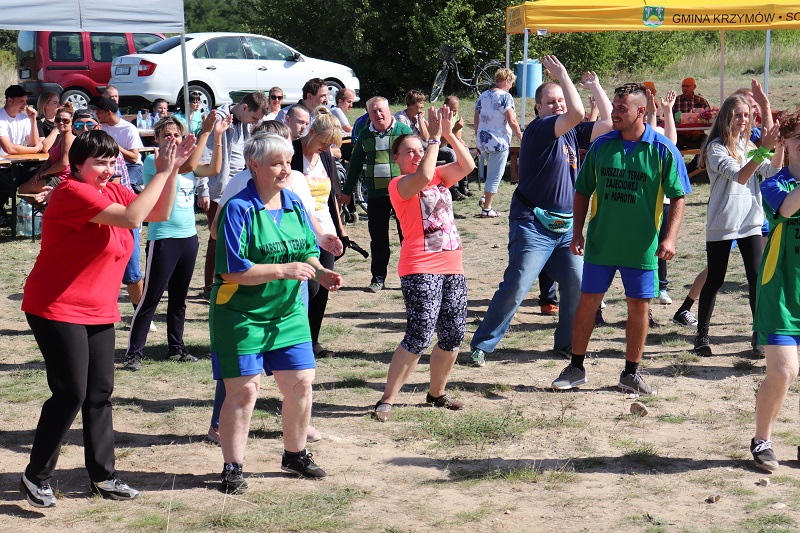 Sportowa rywalizacja, zumba i grill. Spartakiada przed wieżą