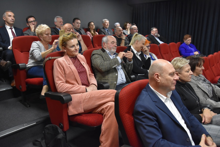 „Bez kultury nie posuniemy się ani krok do przodu”. Spotkanie w kinie studyjnym