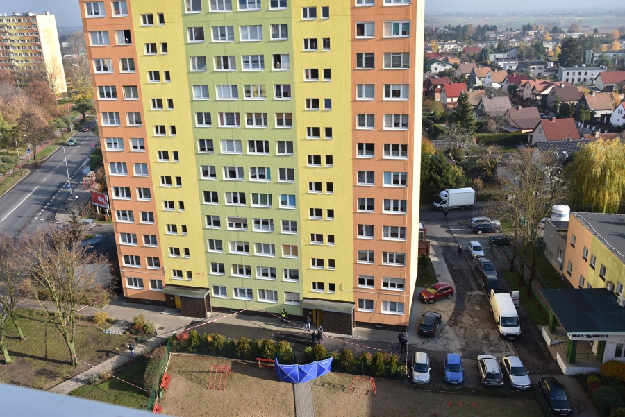 NAJNOWSZE INFORMACJE. Policjant zastrzelił 21-letniego mężczyznę. Jest komentarz prokuratury
