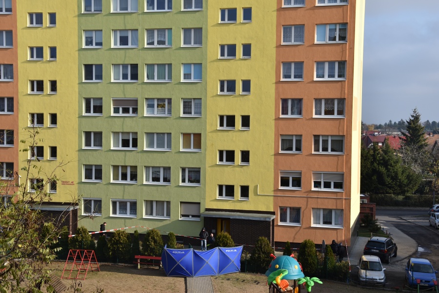 NAJNOWSZE INFORMACJE. Policjant zastrzelił 21-letniego mężczyznę. Jest komentarz prokuratury