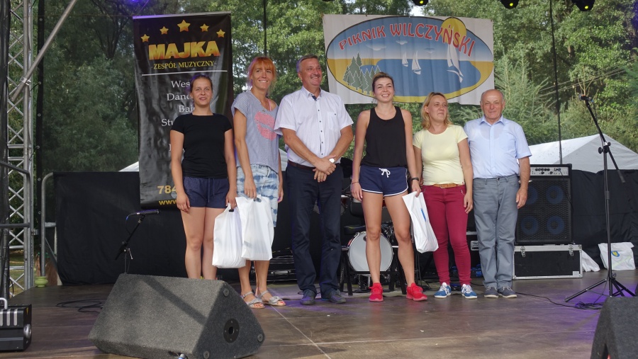 Pobiegli w IV już Wilczyńskim Biegu Wakacyjnym. Na plaży trwa piknik