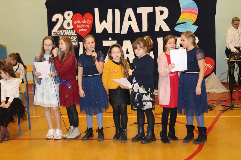 70 druhów pilnowało wolontariuszy. Był też pokaz ratowania ofiary wypadku