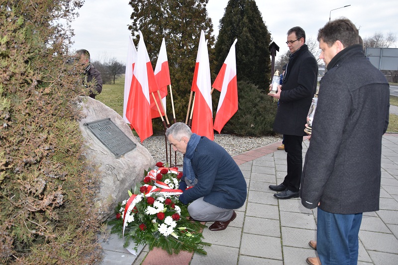 Mija 157. rocznica wybuchu Powstania Styczniowego. Złożyli kwiaty na Wale Tarejwy