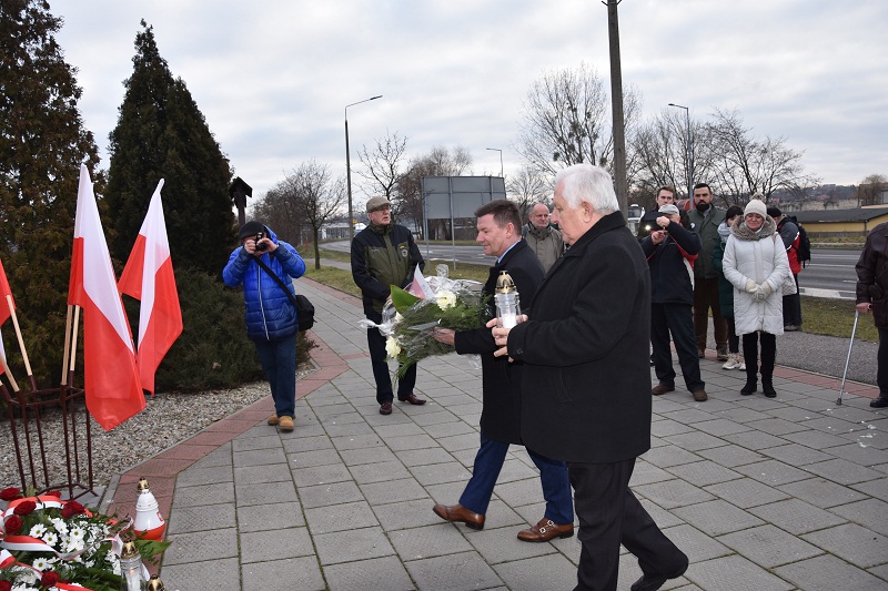 Mija 157. rocznica wybuchu Powstania Styczniowego. Złożyli kwiaty na Wale Tarejwy