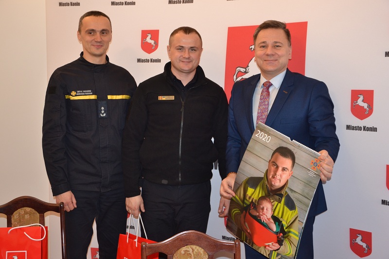 Chcą pomocy w tworzeniu ochotniczych jednostek na Ukrainie. Strażacy z Czerniowiec odwiedzili Konin