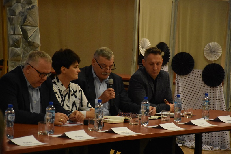 Mieszkańcy zagłosowali. Do Kleczewa nie wróci MZK, będą za to dopłaty do biletów?