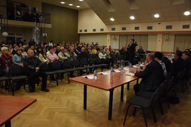 Mieszkańcy zagłosowali. Do Kleczewa nie wróci MZK, będą za to dopłaty do biletów?