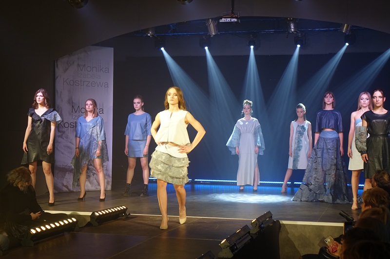 Pokaz mody na finał wydarzenia „Konin Miasto Kobiet”