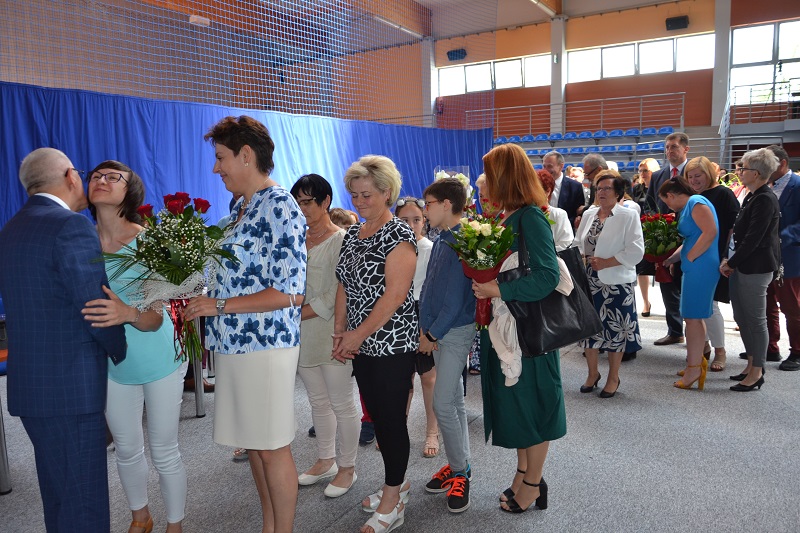 „Dwie siódemki w dacie okazały się szczęśliwe”. Burmistrz z jednogłośnym absolutorium