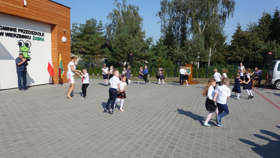 Wstęga przecięta. Otwarto przedszkole na sto procent
