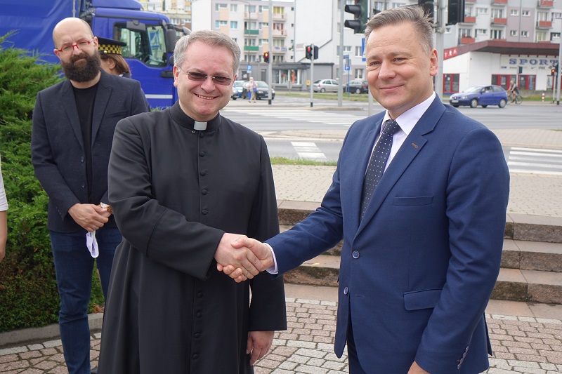 Znów dwie oddzielne uroczystości. „Kiedyś przyjdzie taki moment, że będziemy wspólnie tę rocznicę obchodzili"
