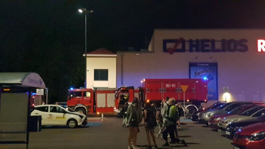 Alarm bombowy w kinie Helios. Tuż przed maratonem horrorów (Aktualizacja)