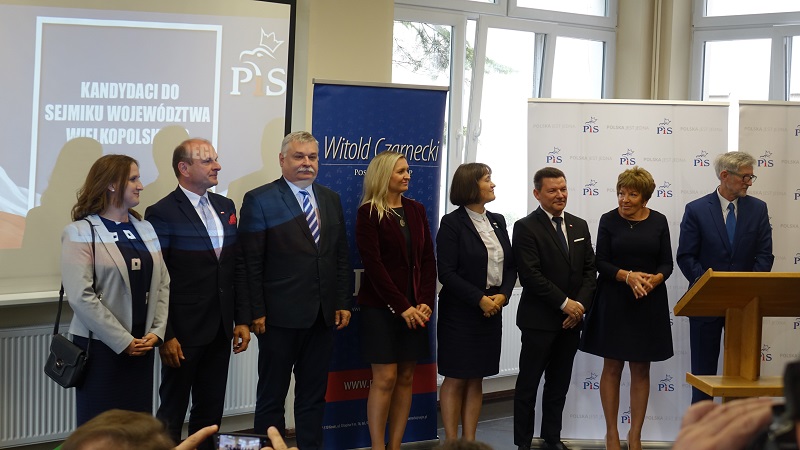 Zenon Chojnacki obiecuje most, kryte lodowisko i urzędy czynne do 18.00