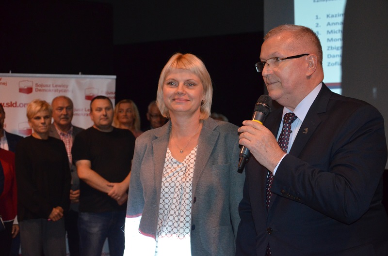 „Lepsza pożółkła metryka niż ta, która intensywnie pachnie mlekiem w proszku”