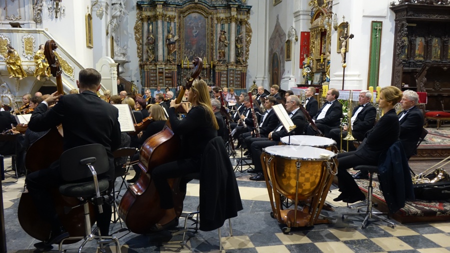 „Jeden wieczór, trzy koncerty". Kościół rozbrzmiewał dziś muzyką