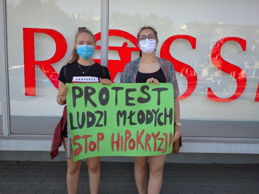„Stop propagandzie i hipokryzji". Młodzi apelują o debatę społeczną z ich udziałem