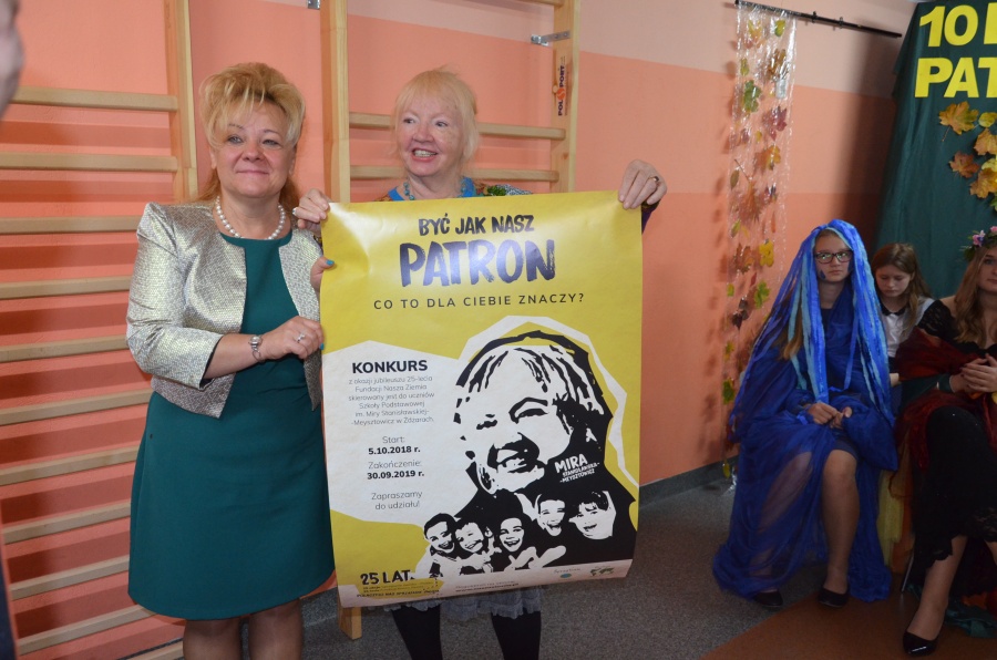 Patronka odwiedziła szkołę. Podstawówka w Żdżarach świętowała 105. urodziny