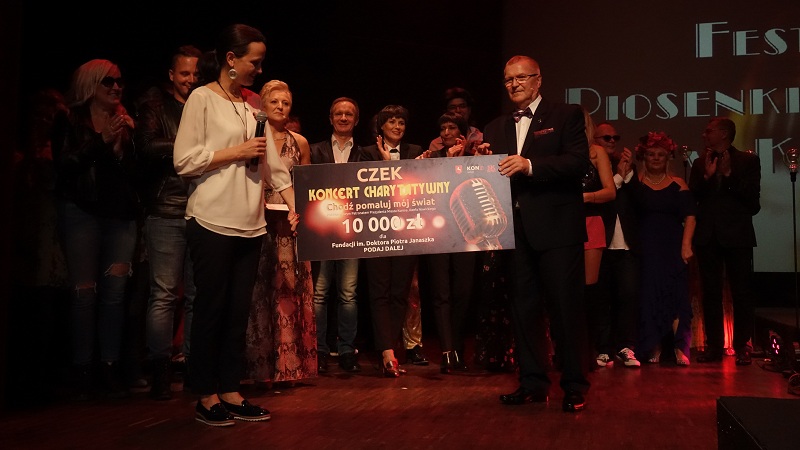 Mogli zaśpiewać w Opolu, a wybrali Konin. Koncert „Chodź pomaluj mój świat” już po raz dwunasty