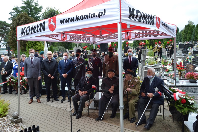 Uczczono 81. rocznicę wybuchu II wojny światowej. Tym razem na cmentarzu przy Kolskiej