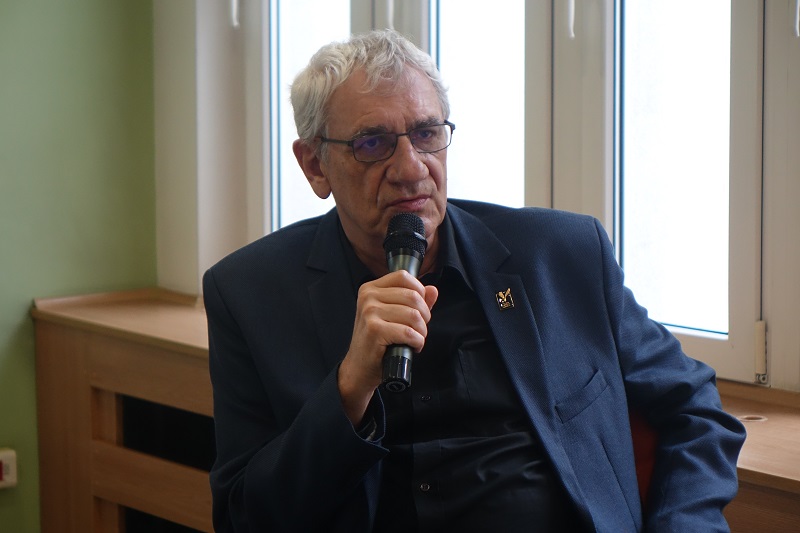 Czytali „Balladynę” w Miejskiej Bibliotece Publicznej. Gościem znakomity aktor Wiktor Zborowski