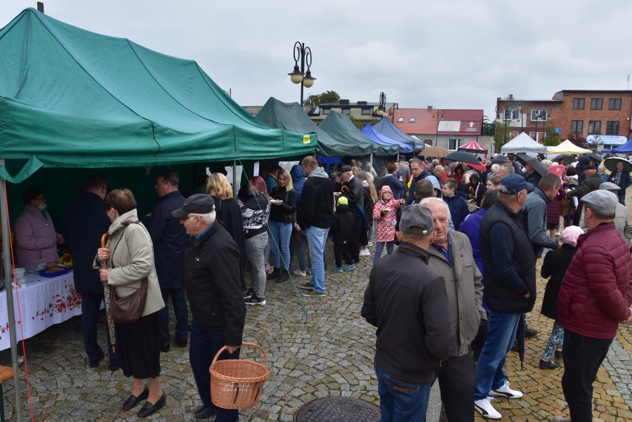 Pogoda im niestraszna. Trwa 8. Jarmark Ochweśnicki