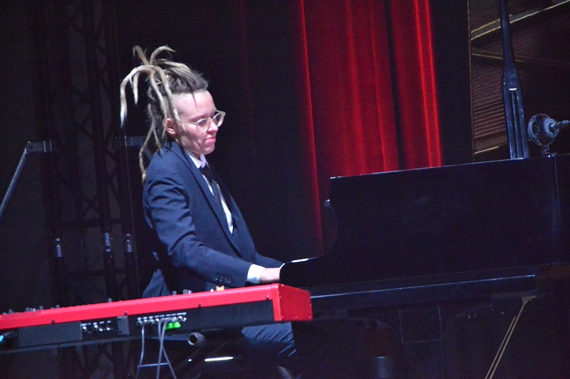 „To szczęście, że możemy tutaj z wami być”. Wystartował „sklonowany” 27. Jazz Festival Jazzonalia