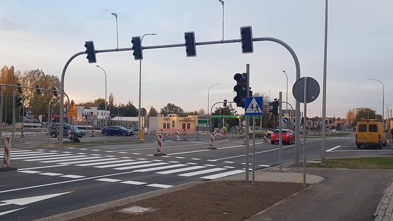 Dzisiaj i jutro zniknie część utrudnień dla kierowców. Kiedy pojedziemy nowym wiaduktem?