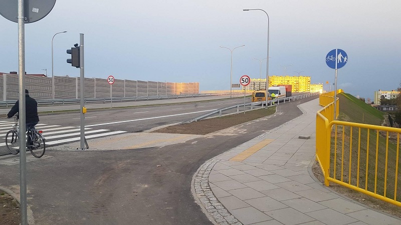 Dzisiaj i jutro zniknie część utrudnień dla kierowców. Kiedy pojedziemy nowym wiaduktem?